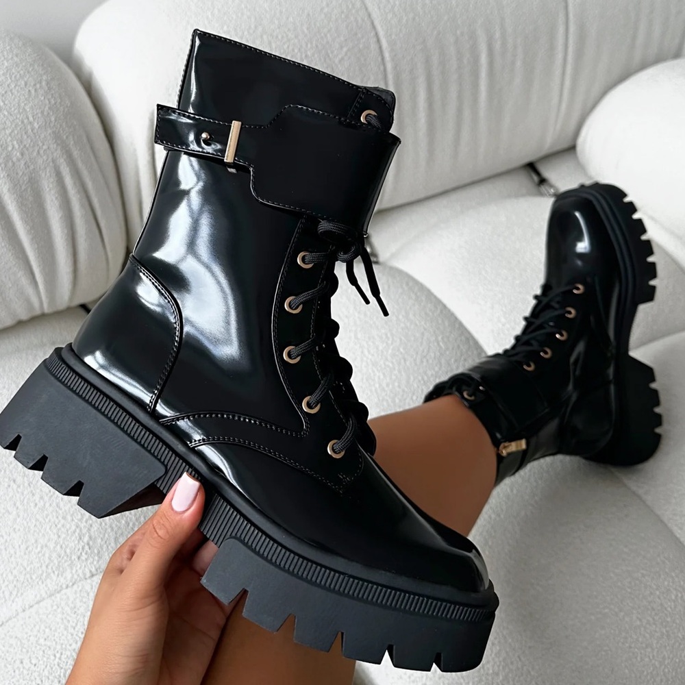 Black Chunky Lace-Up Combat Boots - 9